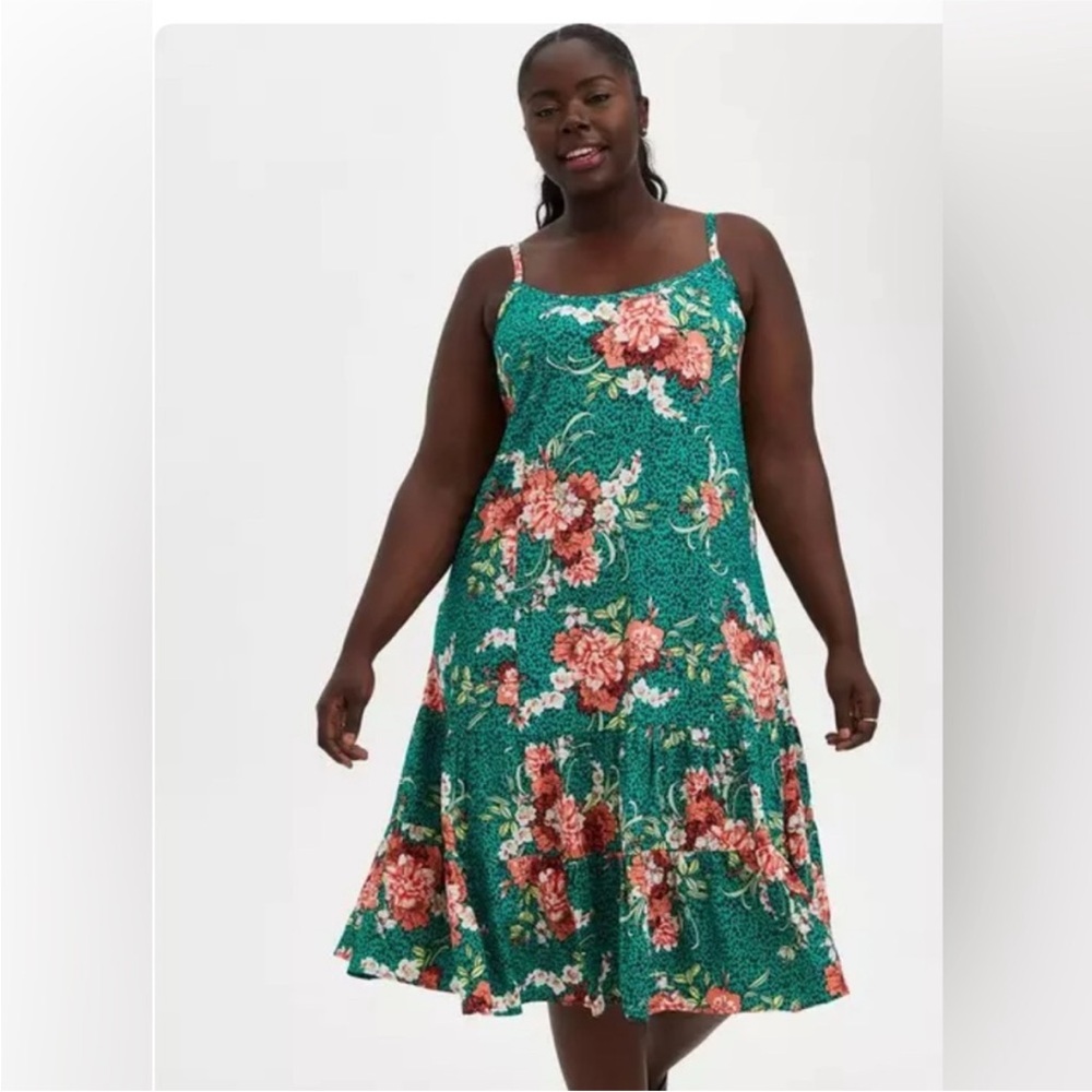 TORRID Plus Size New Challis Tank Style floral Print Trapeze dress 1